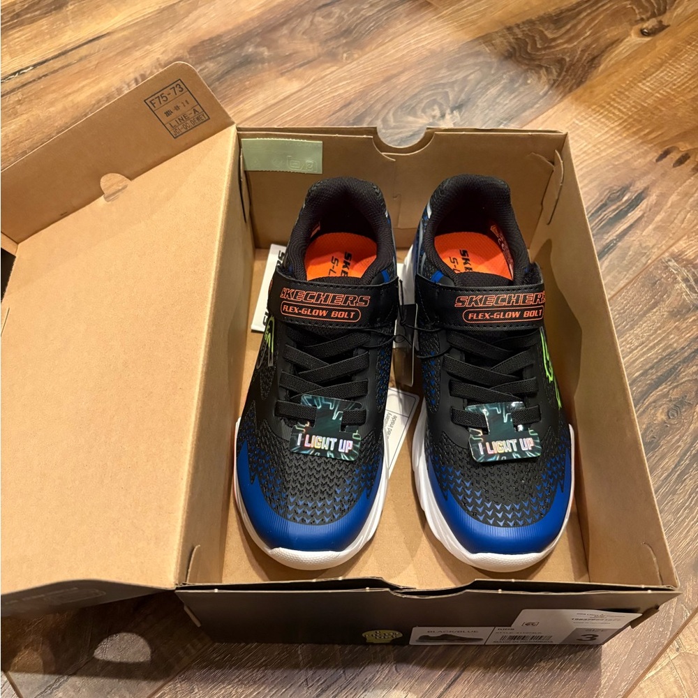 Skechers Kids' Black and Blue Flex-Glow Sneakers New in Box Size 3